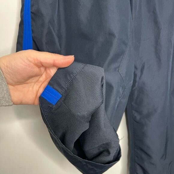 Nike Capri - Picture 3 of 5